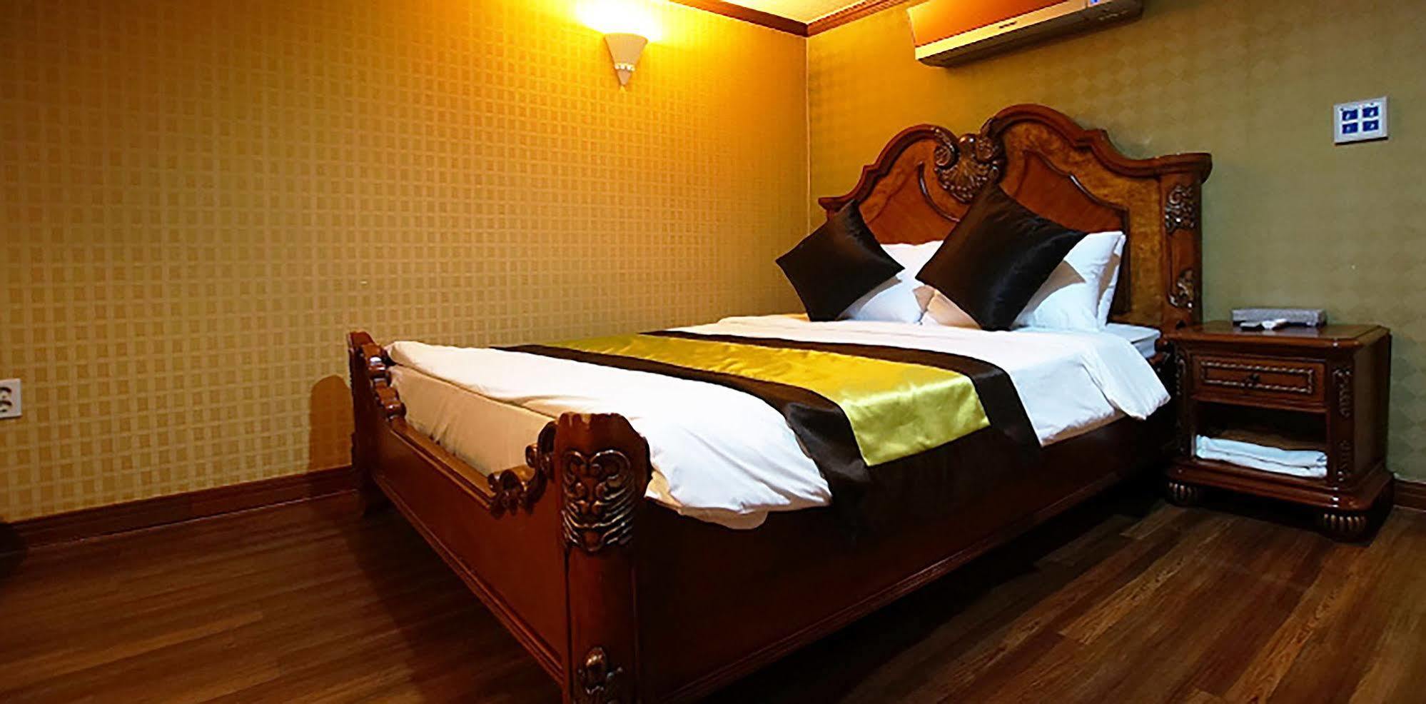 Hotel Castle Beach ปูซาน ภายนอก รูปภาพ